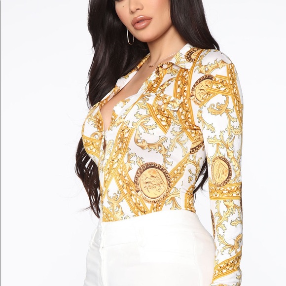 The Embroidered print top - Picture 3 of 4